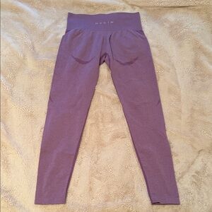 NVGTN Violet Contour Seamless Leggings